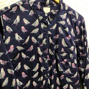 GAP The Shrunken Boyfriend Shirt